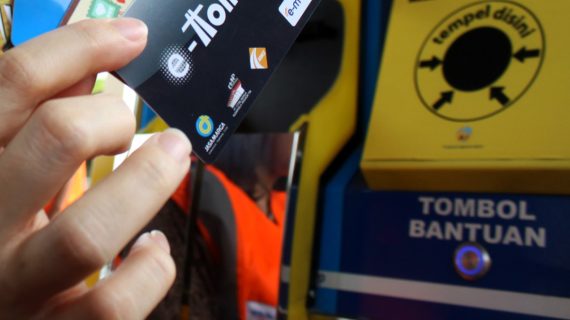 Saldo E-Toll Kurang di Gerbang Tol? Lakukan Cara Mudah Ini